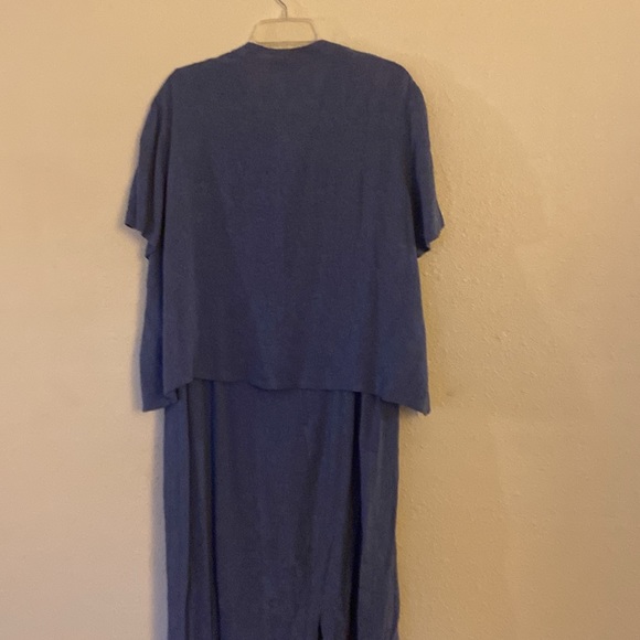 Two piece dress with embroidered jacket. - Picture 2 of 5